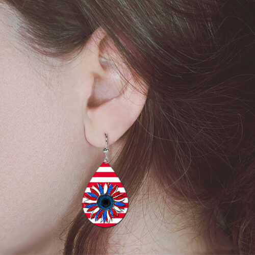 Patriotic-Earrings-SF-SM-TD-Model.jpg