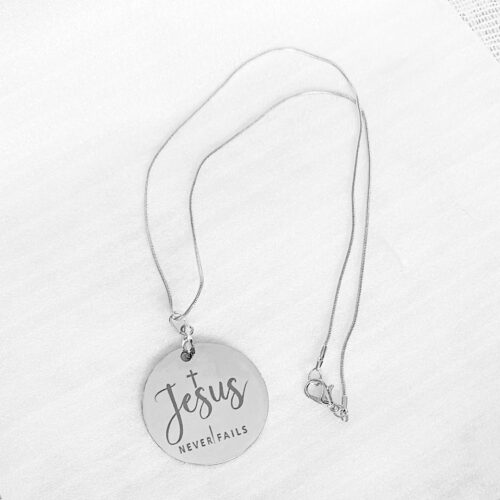 JesusNeverFails-SSS-necklace-Main2